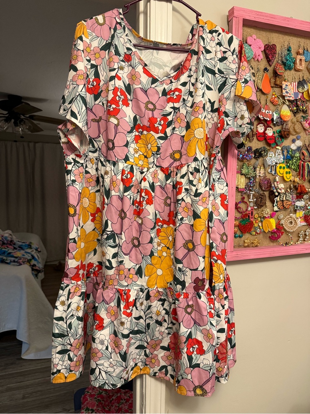 Floral shift dress